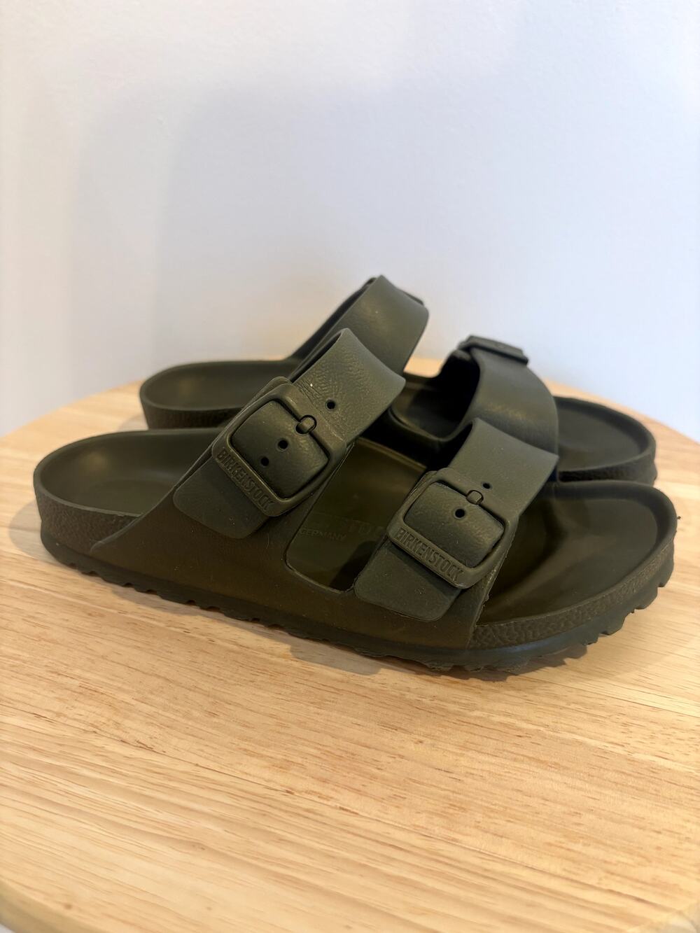 Birkenstock Arizona Essentials EVA Slide Sandals (Khaki Green)